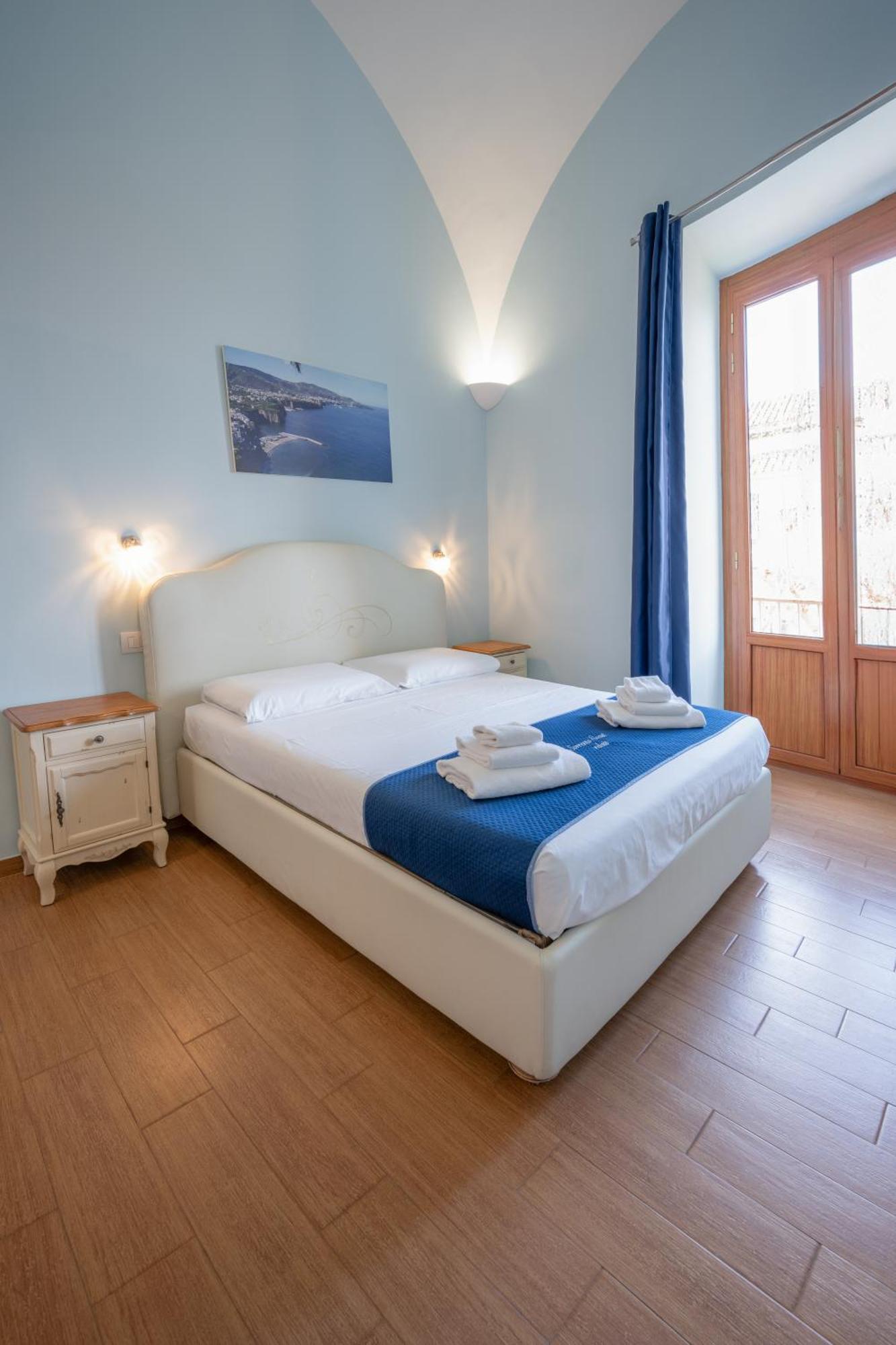 Отель Sorrento Coast Relais Мета Экстерьер фото