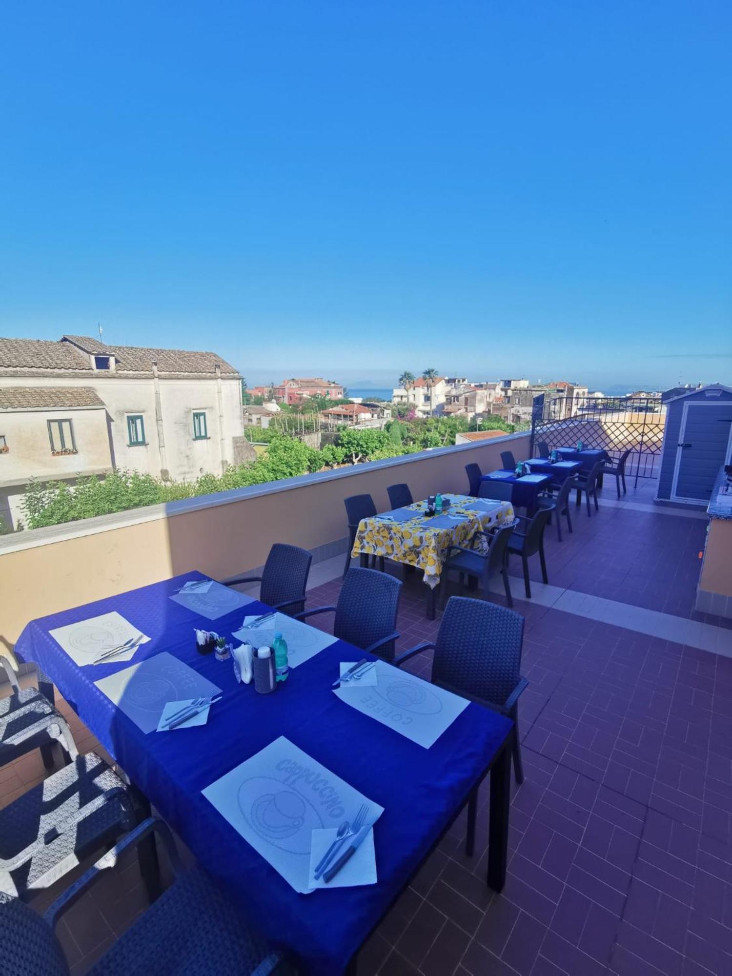 Отель Sorrento Coast Relais Мета Экстерьер фото